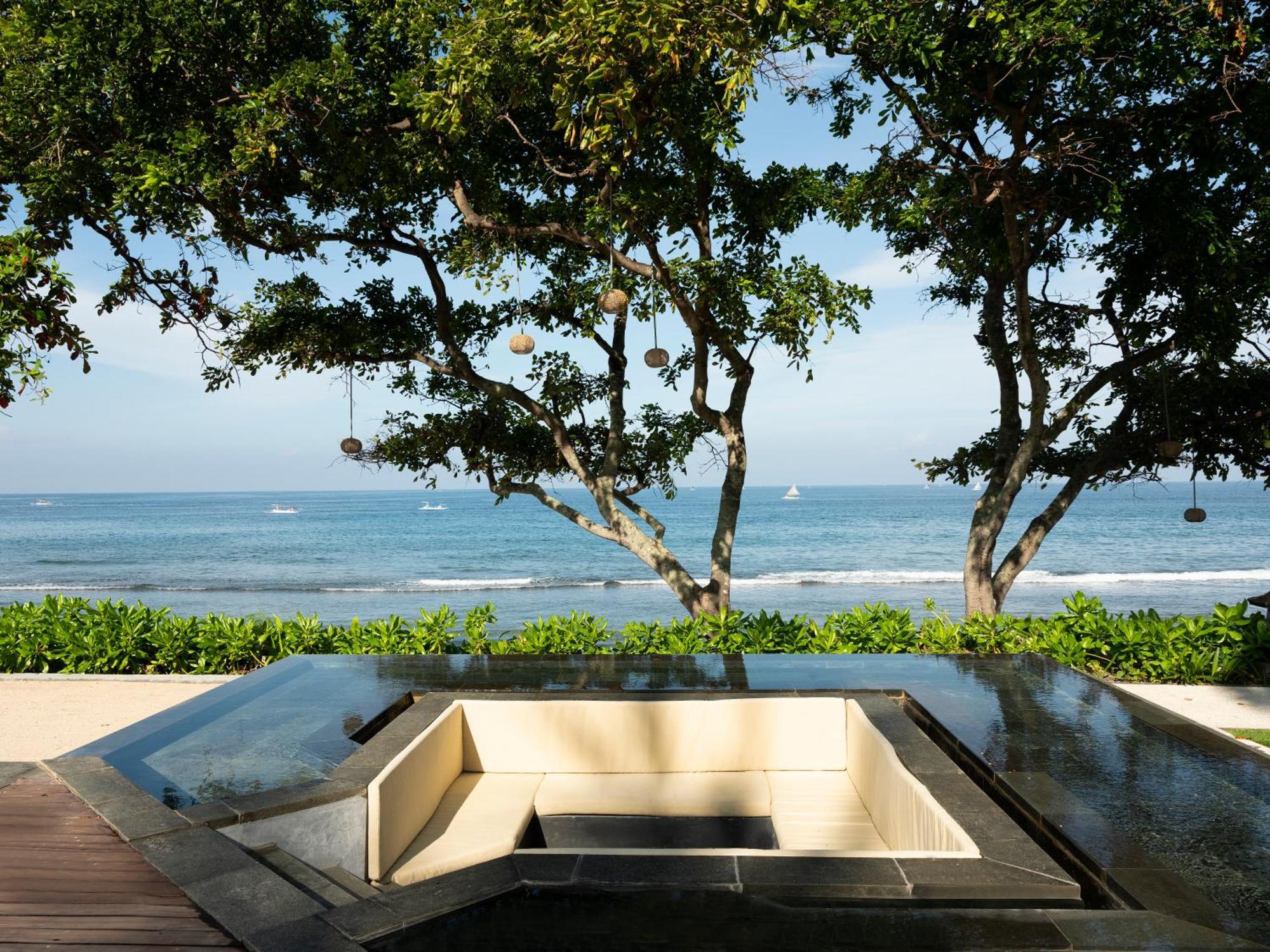 Mangsit Suites By Holiday Resort Lombok 外观 照片
