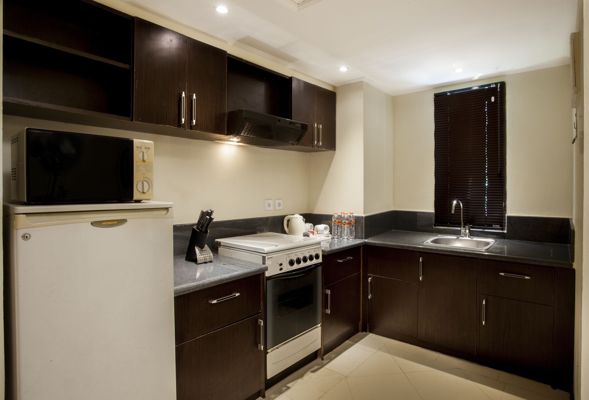 Mangsit Suites By Holiday Resort Lombok 外观 照片